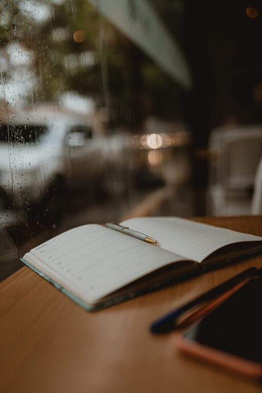 How to Start a Gratitude Journal: A Simple Guide for Beginners